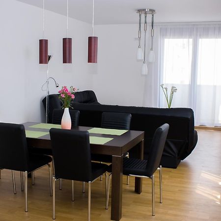 Botanical Garden Apartments 베오그라드 외부 사진