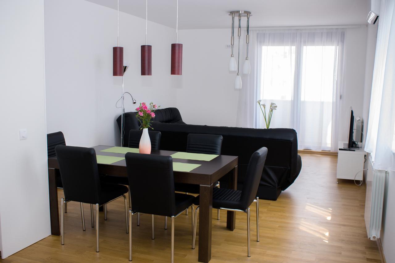Botanical Garden Apartments 베오그라드 외부 사진